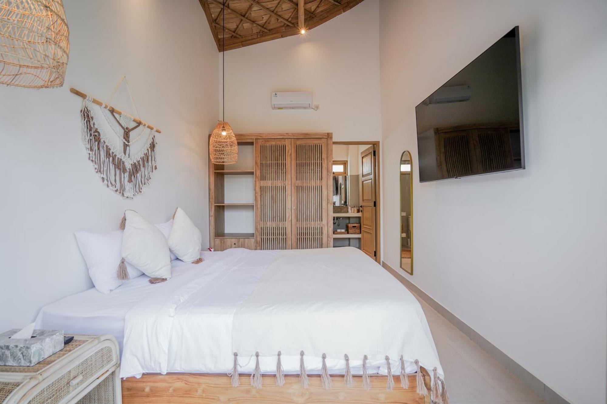 Villa Sunset Bamboo - 3Br Villa In Kerobokan Buitenkant foto