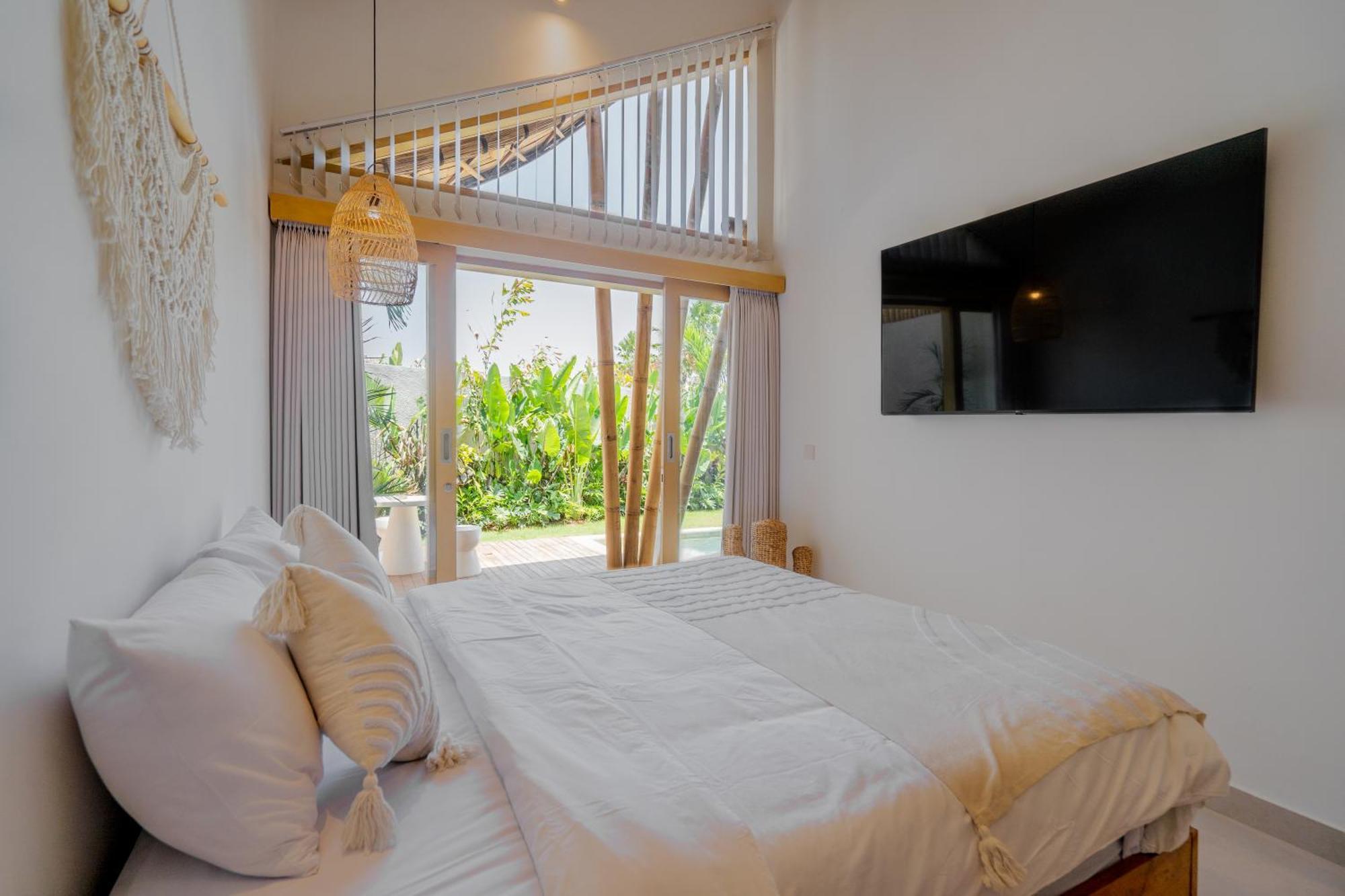 Villa Sunset Bamboo - 3Br Villa In Kerobokan Buitenkant foto